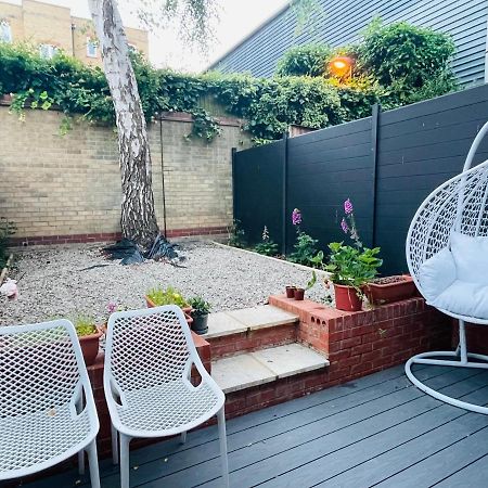 Riverside Premium En Suite Double Room E14 London Exterior foto